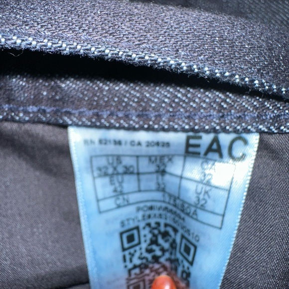 Men’s Guess Jeans - Medium Rise Tapered - Picture 6 of 6